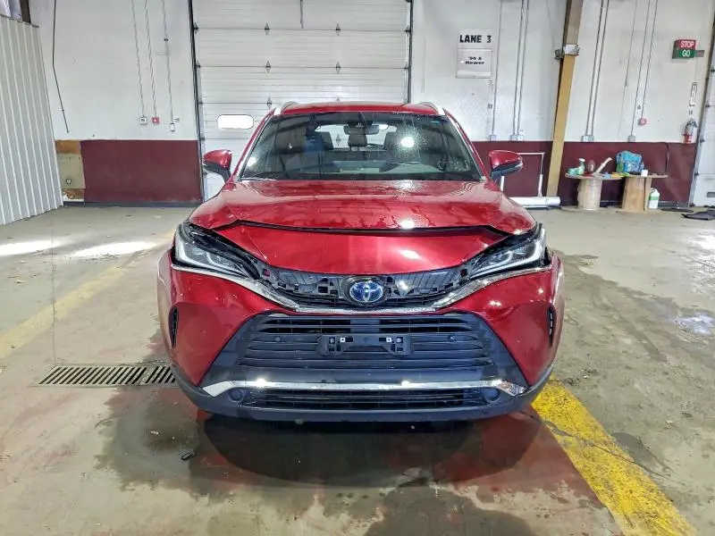 2021 TOYOTA VENZA LE  