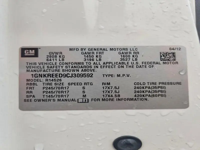 2012 CHEVROLET TRAVERSE LS  