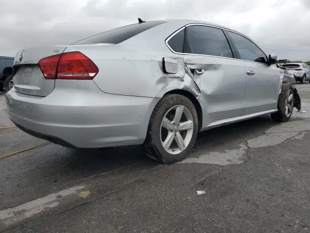 2015 VOLKSWAGEN PASSAT S  