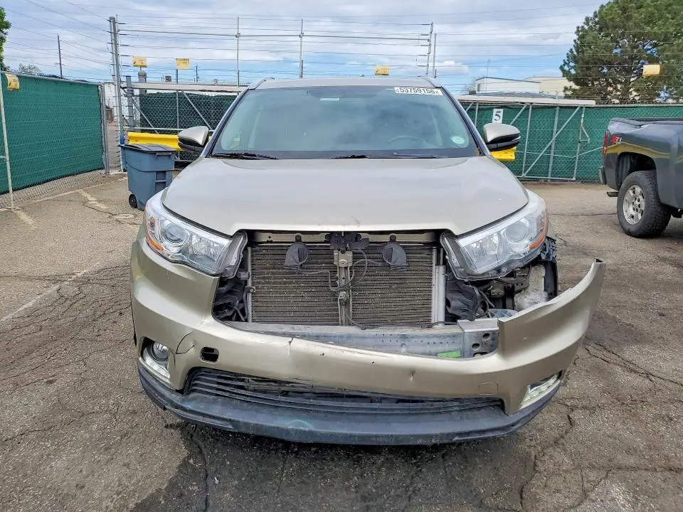2015 TOYOTA HIGHLANDER LIMITED  