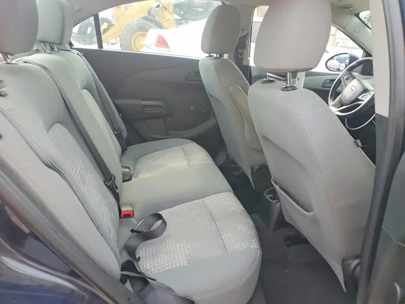 2015 CHEVROLET SONIC LS  