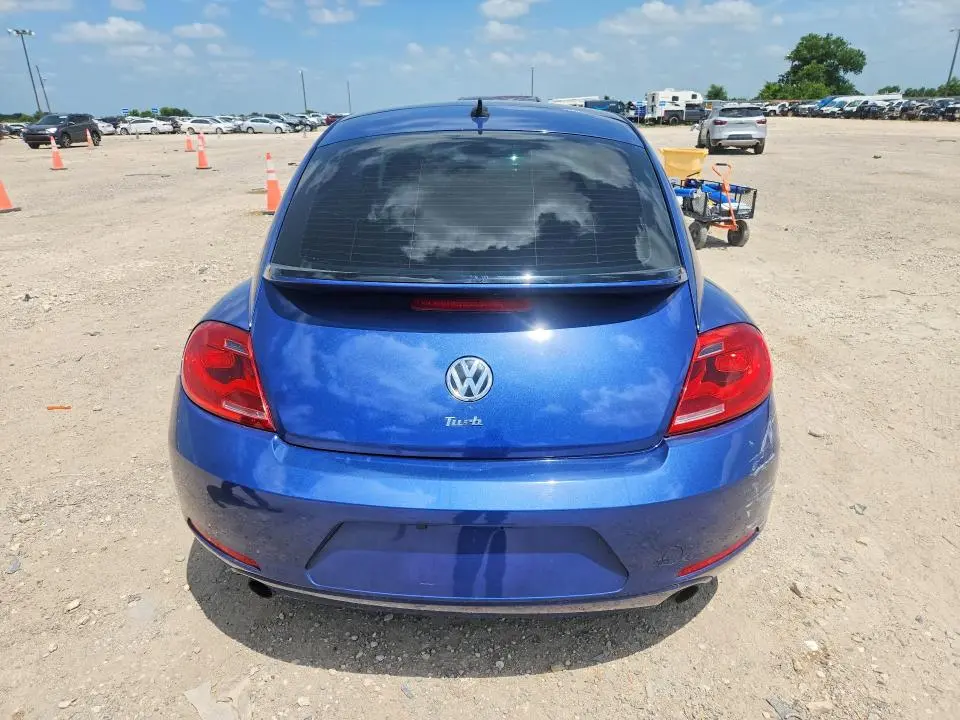 2013 VOLKSWAGEN BEETLE TURBO  