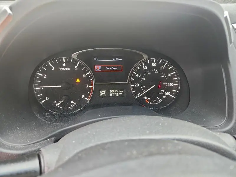 2015 NISSAN PATHFINDER S  