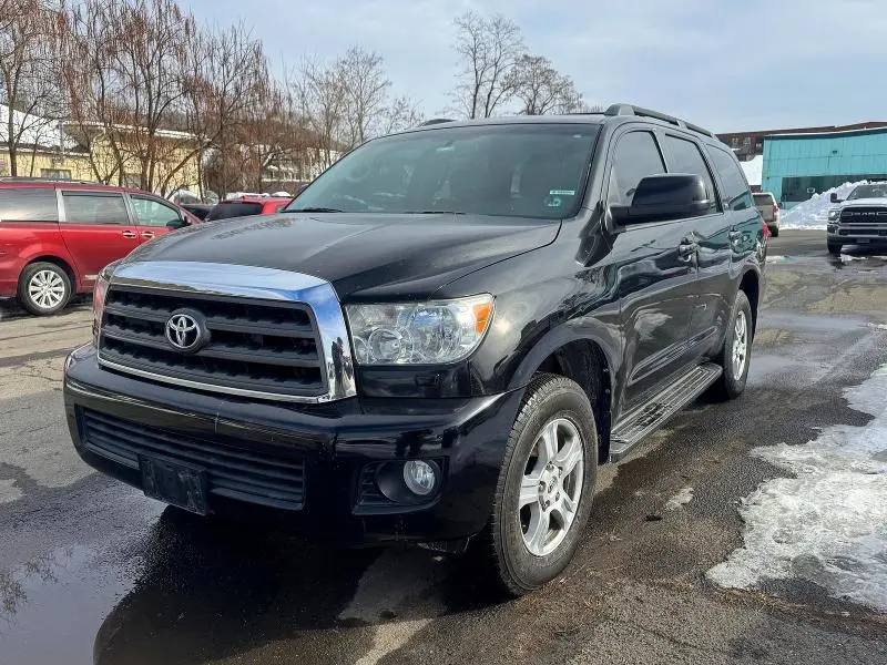 2012 TOYOTA SEQUOIA SR5  