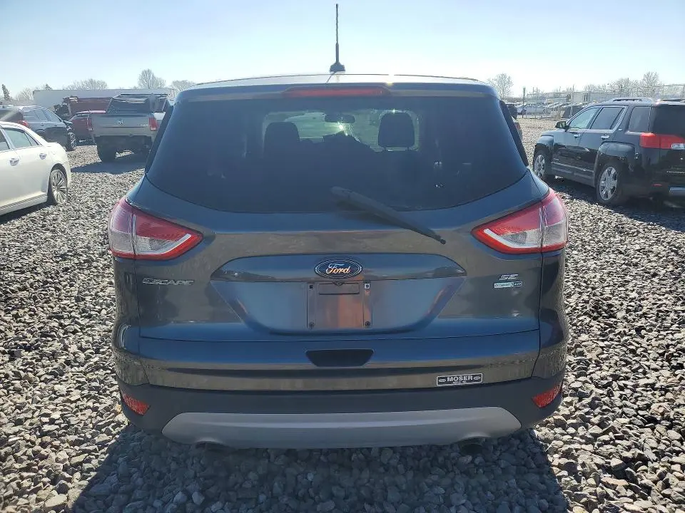 2015 FORD ESCAPE SE  