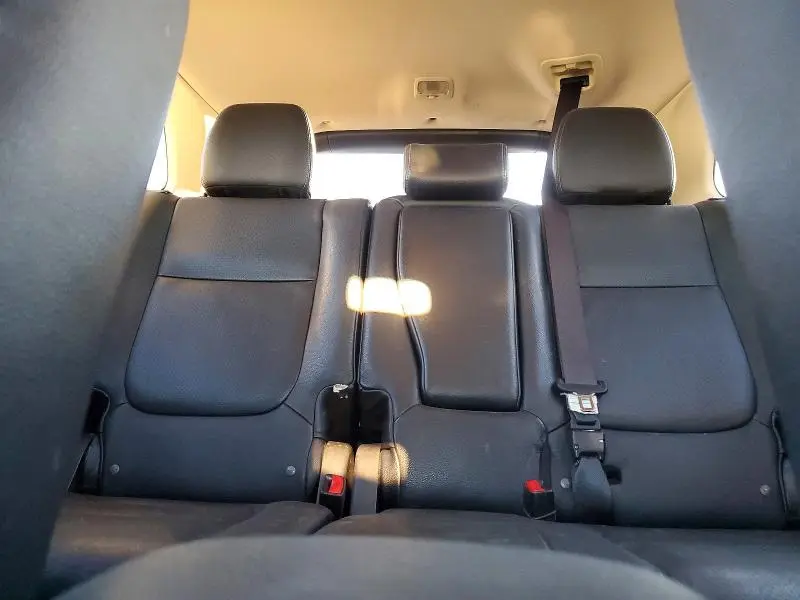 2016 MITSUBISHI OUTLANDER SE  