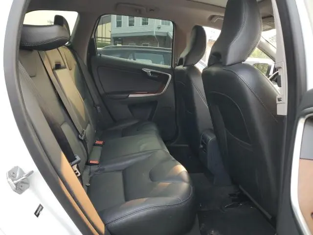 2017 VOLVO XC60 T5 INSCRIPTION  