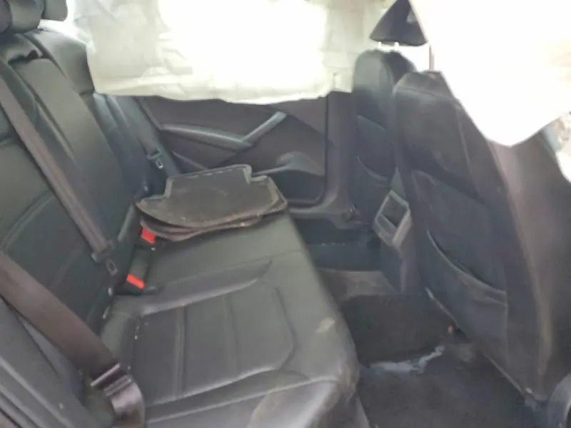 2015 VOLKSWAGEN PASSAT S  