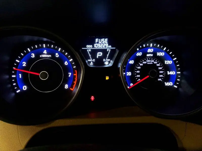 2013 HYUNDAI ELANTRA GLS  