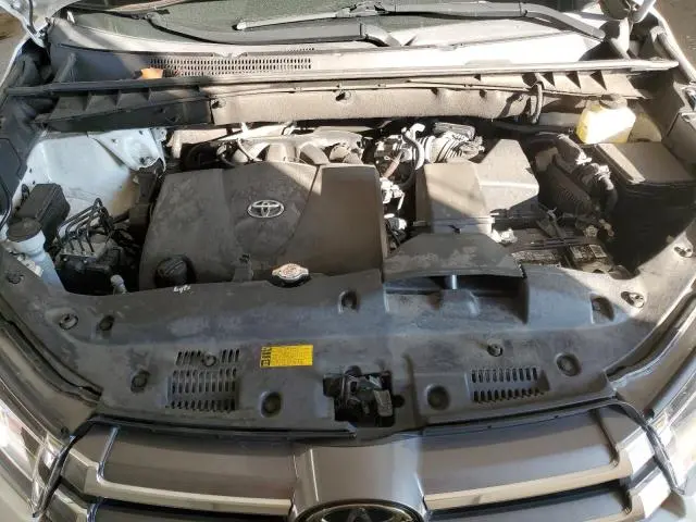 2019 TOYOTA HIGHLANDER LIMITED  