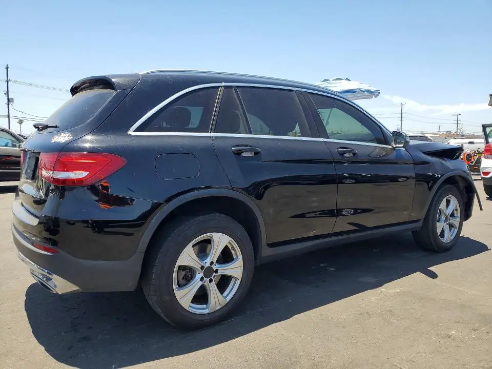 2018 MERCEDES-BENZ GLC 300  