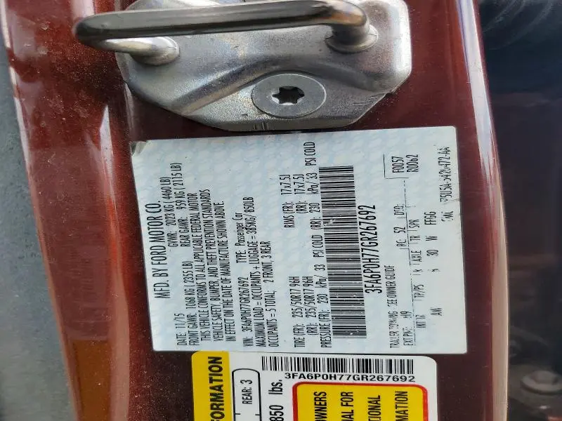 2016 FORD FUSION SE  