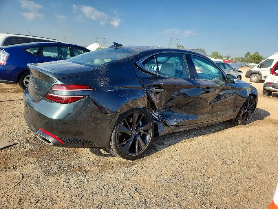 2023 GENESIS G70 3.3T STANDARD  