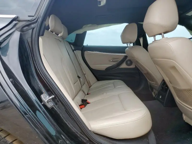 2016 BMW 328 XIGT SULEV  