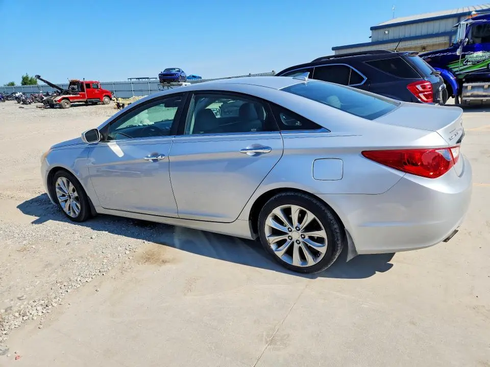 2011 HYUNDAI SONATA SE  