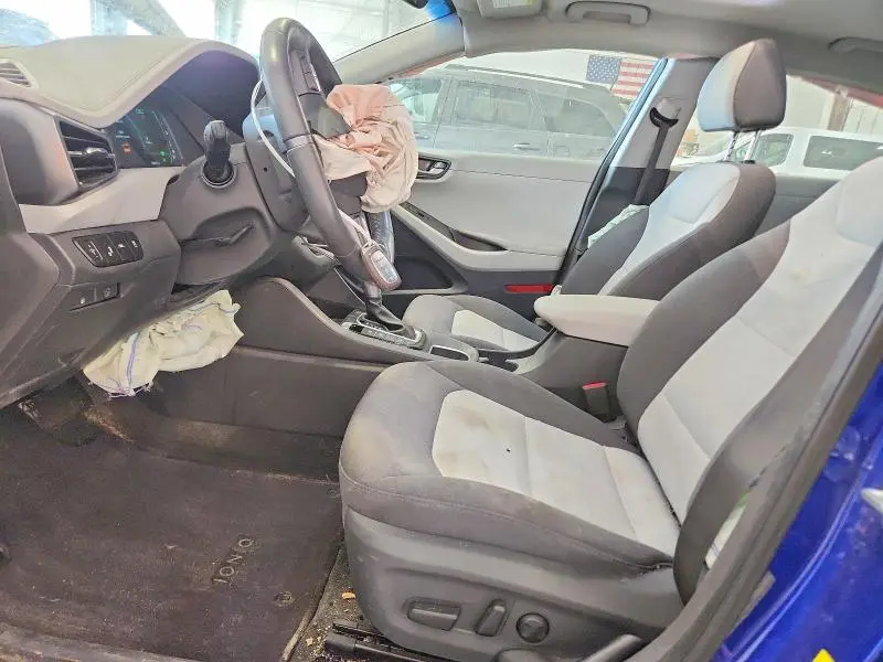 2020 HYUNDAI IONIQ SEL  
