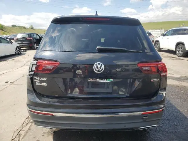 2021 VOLKSWAGEN TIGUAN SE  