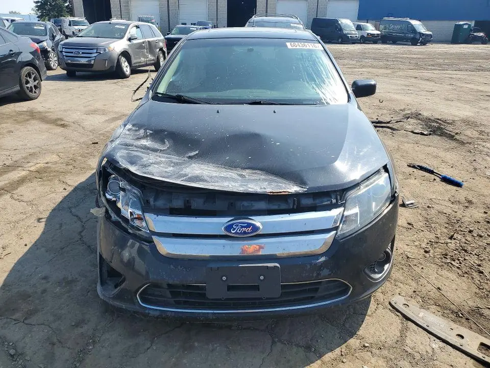2011 FORD FUSION SE  