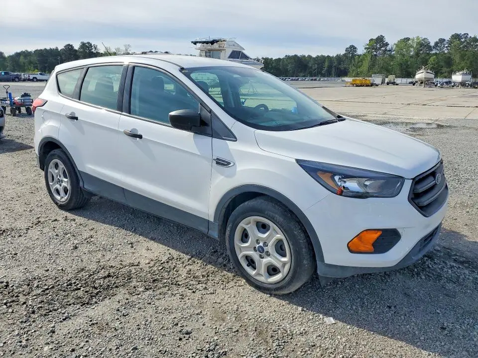 2019 FORD ESCAPE S  