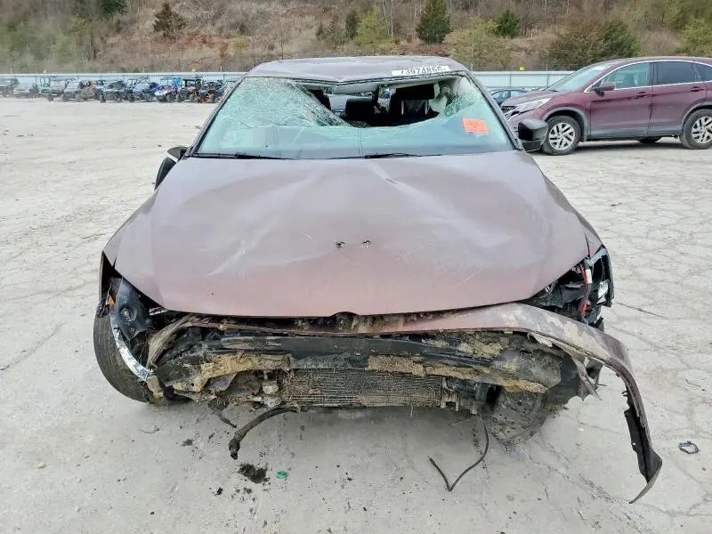 2016 VOLKSWAGEN JETTA SE  