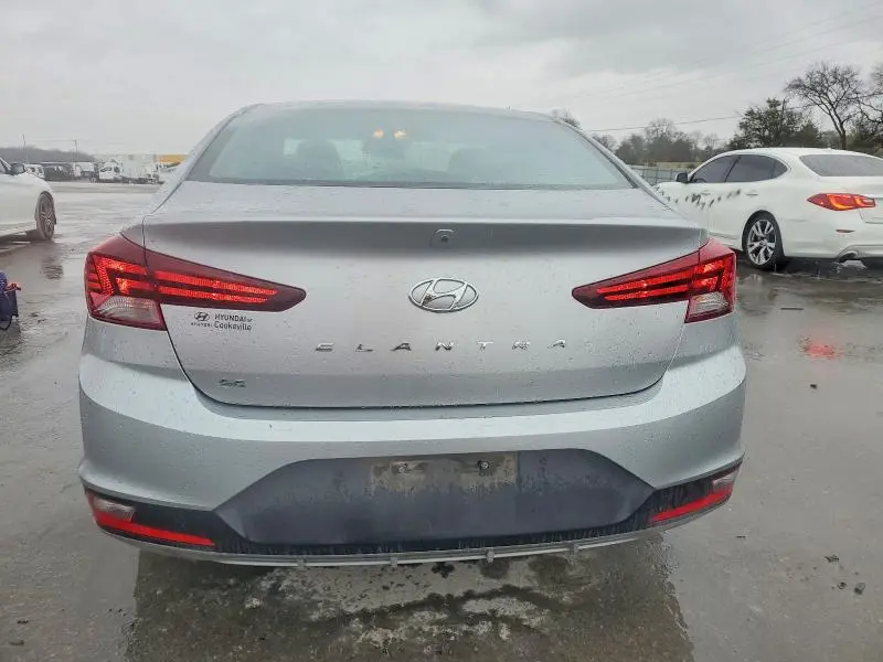 2020 HYUNDAI ELANTRA SE  