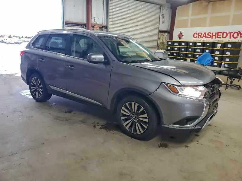 2020 MITSUBISHI OUTLANDER SE  