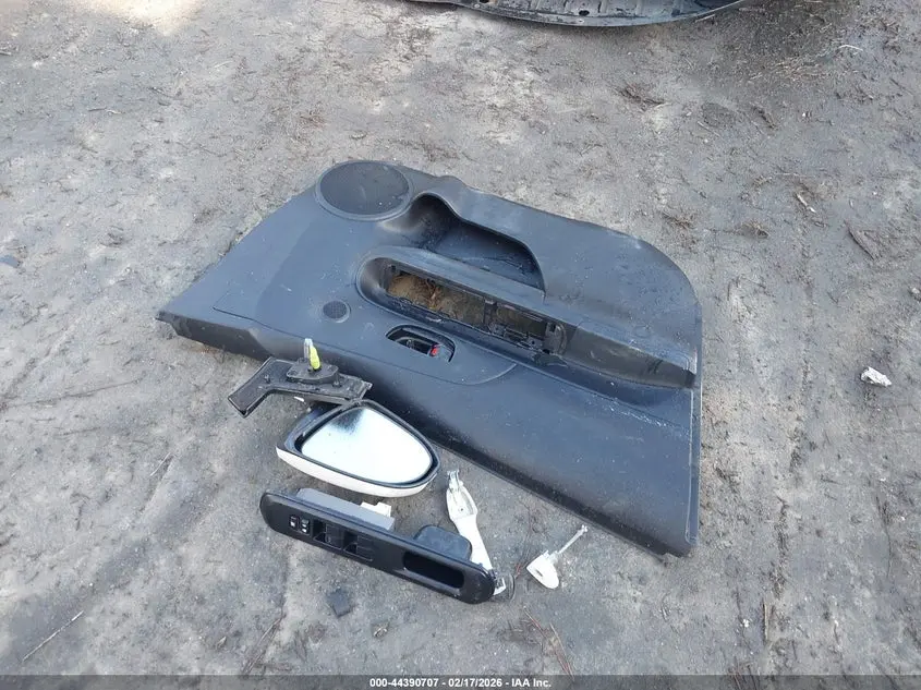 2016 TOYOTA PRIUS C ONE