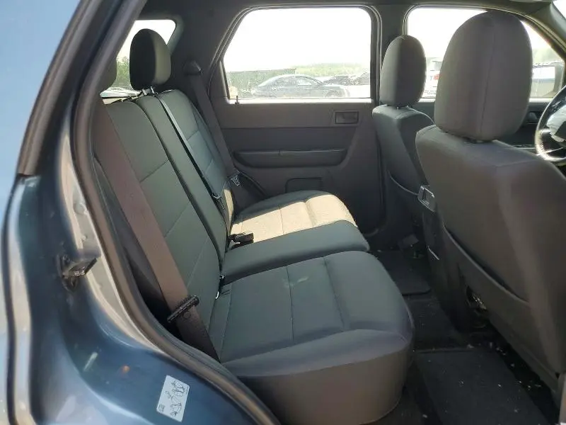 2011 FORD ESCAPE XLT  