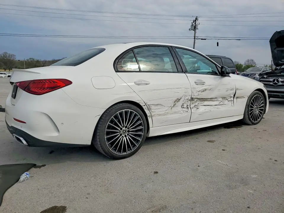 2023 MERCEDES-BENZ C 300  