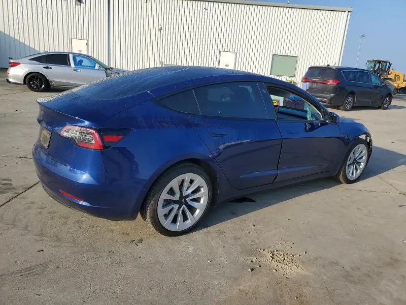 2022 TESLA MODEL 3   