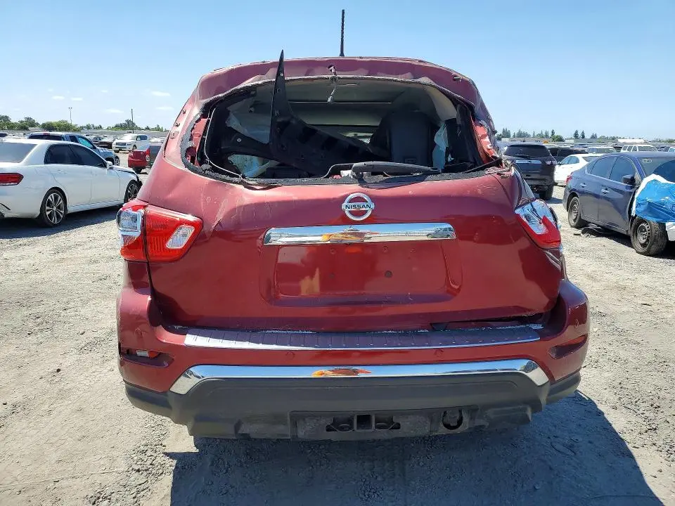 2017 NISSAN PATHFINDER PLATINUM  