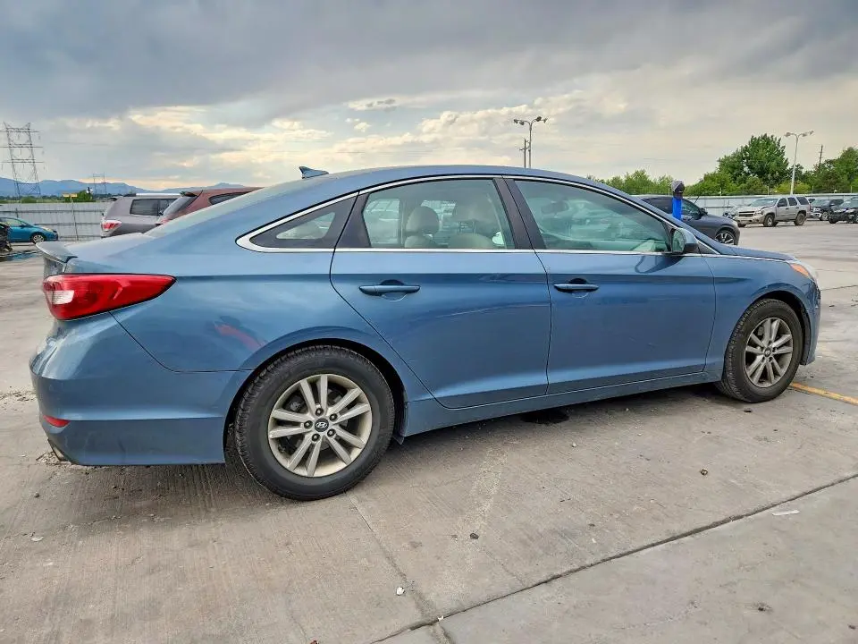 2017 HYUNDAI SONATA SE  