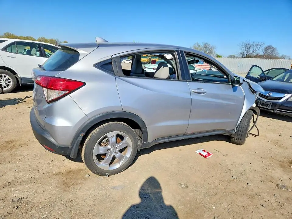 2021 HONDA HR-V LX  