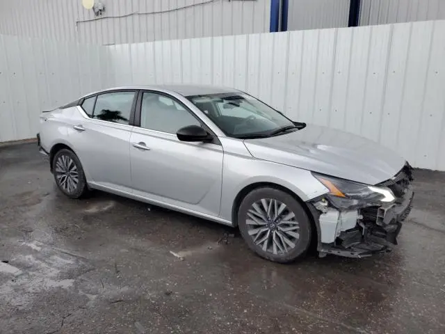 2024 NISSAN ALTIMA SV