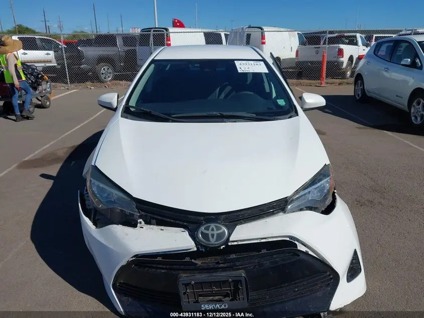 2017 TOYOTA COROLLA LE