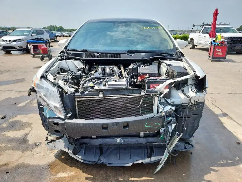 2013 TOYOTA VENZA LE