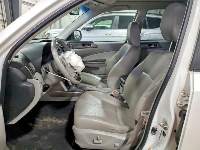 2011 SUBARU FORESTER LIMITED  