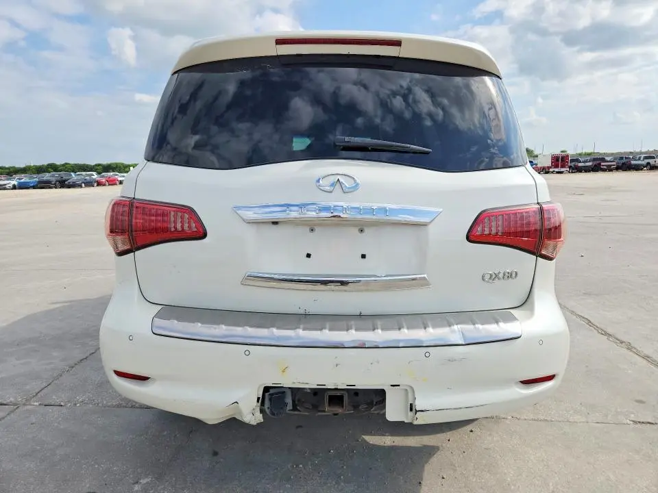 2016 INFINITI QX80 BASE  