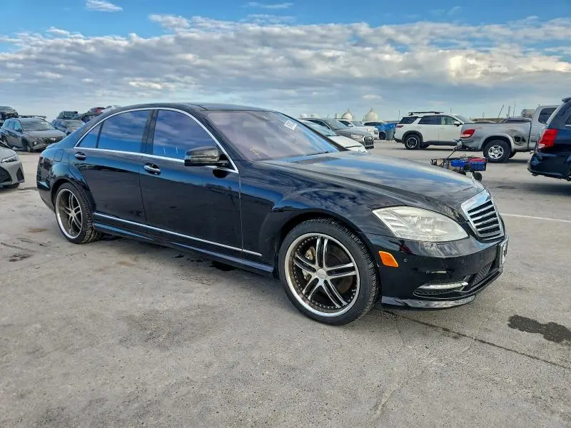 2013 MERCEDES-BENZ S 550 4MATIC  