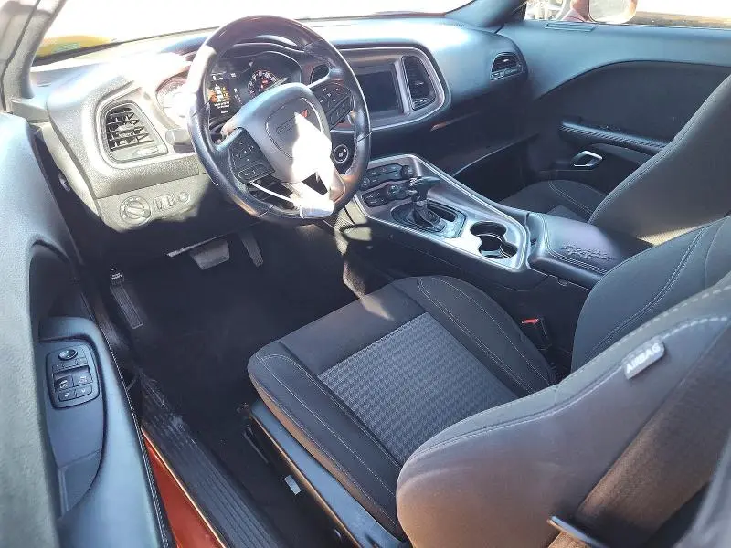 2020 DODGE CHALLENGER SXT  