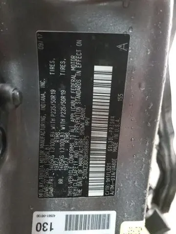 2017 TOYOTA SIENNA SE  