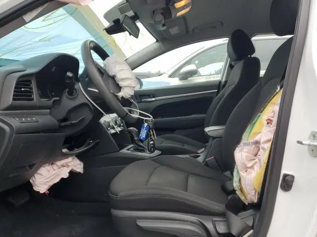 2019 HYUNDAI ELANTRA SEL  