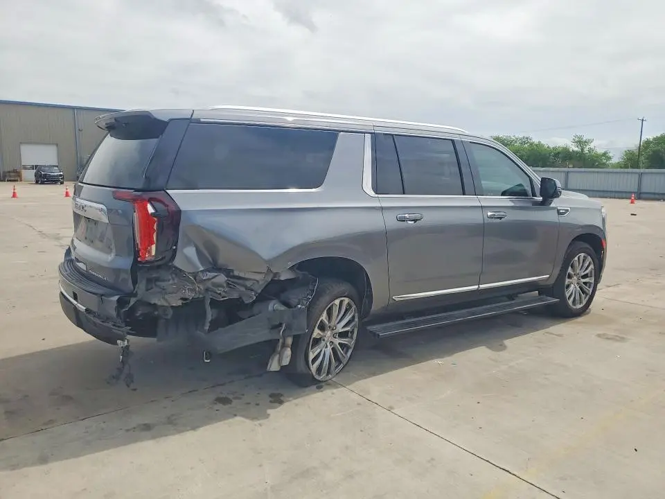 2022 GMC YUKON XL DENALI  