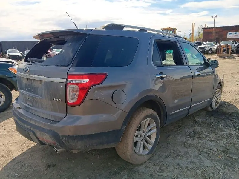 2013 FORD EXPLORER XLT  
