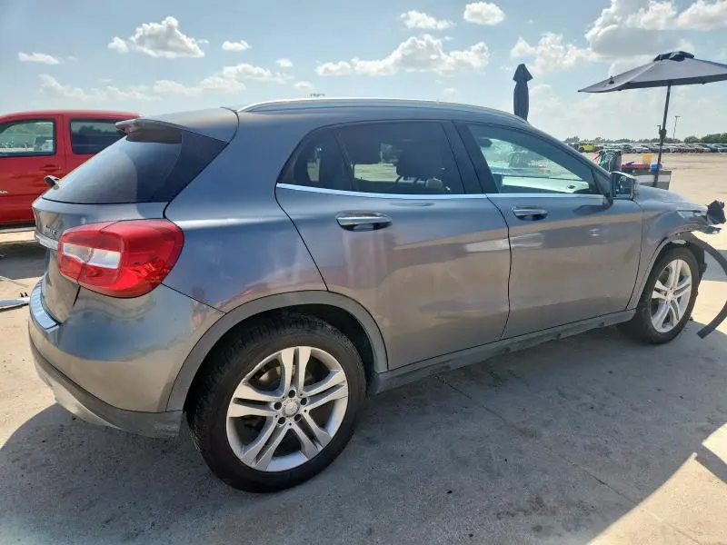 2017 MERCEDES-BENZ GLA 250 4MATIC  