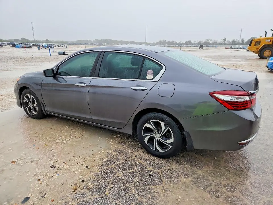 2017 HONDA ACCORD LX  