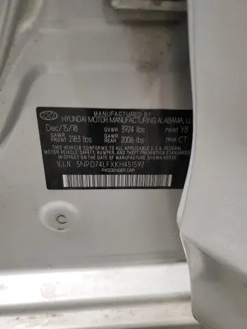 2019 HYUNDAI ELANTRA SE  