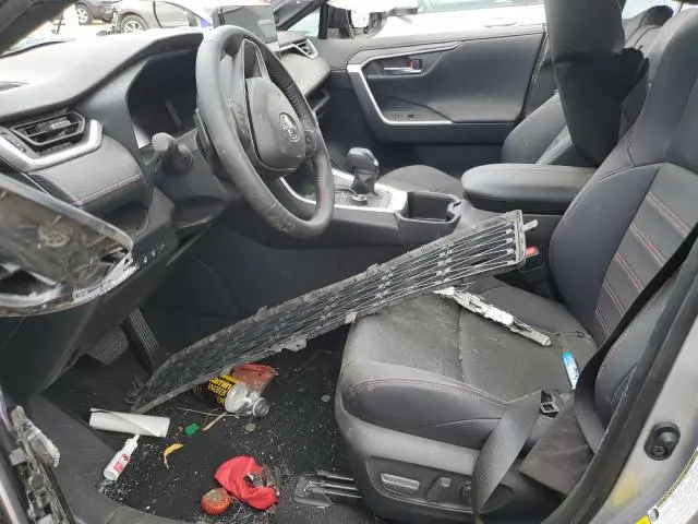 2025 TOYOTA RAV4 XSE