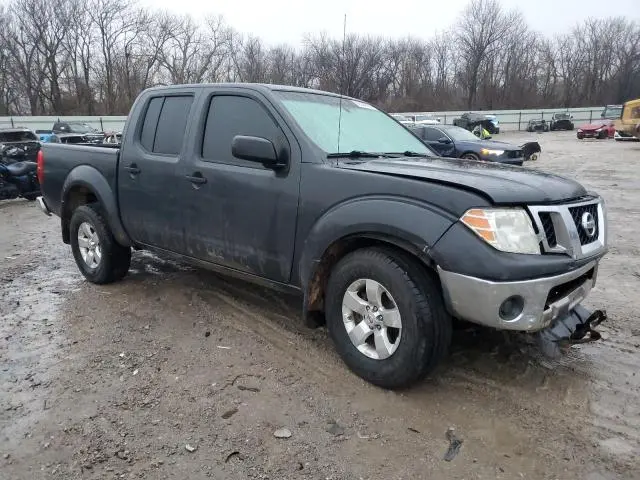 2010 NISSAN FRONTIER CREW CAB SE  