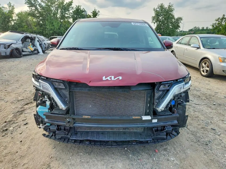 2022 KIA CARNIVAL LX  